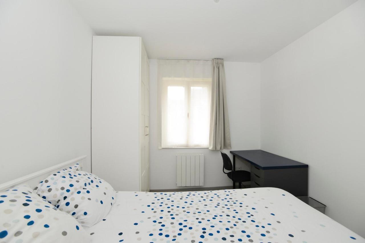Appartement Heptagone_2 à Saint-Quentin  Extérieur photo
